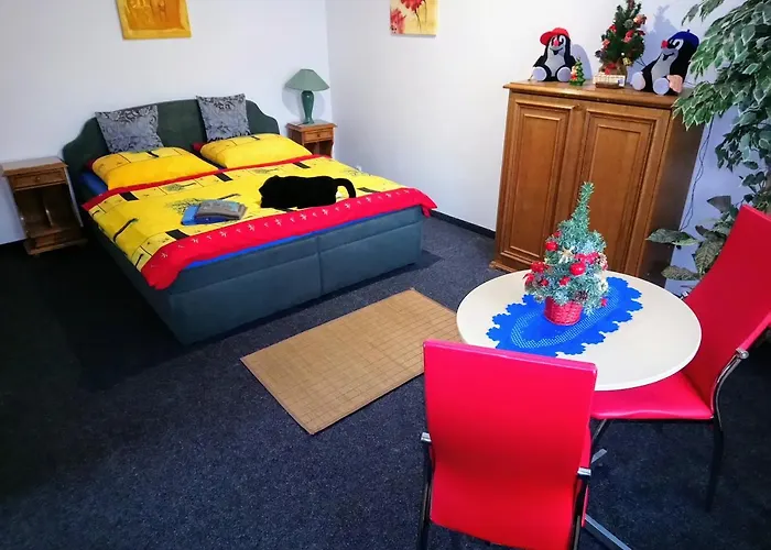 Konukevi U Krtka 3*